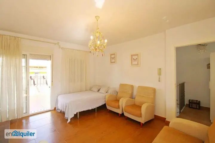 Alquiler Estudio Centro Pueblo