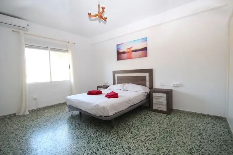 Chalet con Piscina en Cabo Roig Alquiler Temporada Larga