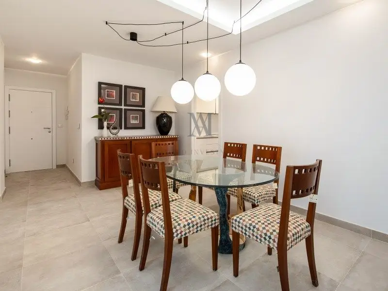 Apartamento de Lujo en Oliva Nova Cerca de la Playa