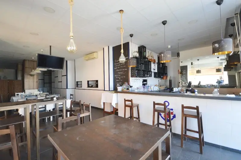 Venta Local Comercial Jerez de la Frontera Bar Restaurante Equipado