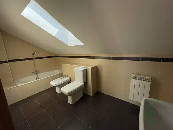 Venta de piso en La Guardia de Jaen 4 habitaciones 3 baños