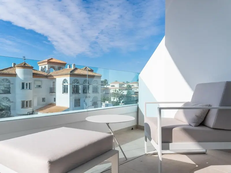 Venta de piso con piscina en Orihuela Costa