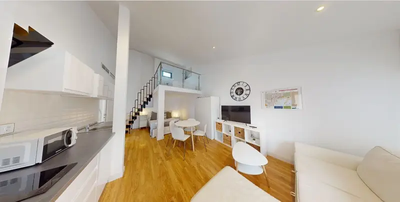 Piso 4 Dormitorios Venta Málaga España