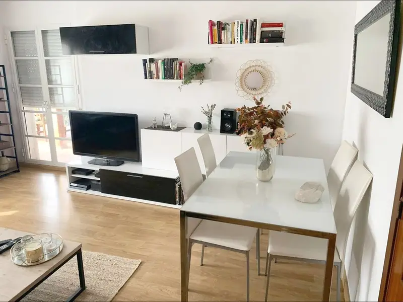 Apartamento en Malaga Carretera de Cadiz 100m2 3 Dormitorios Piscina