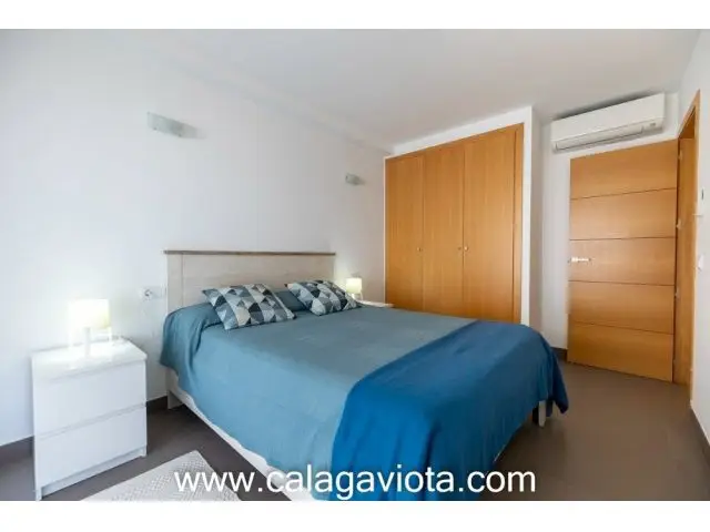 Triplex con vistas al mar en Colonia Sant Jordi