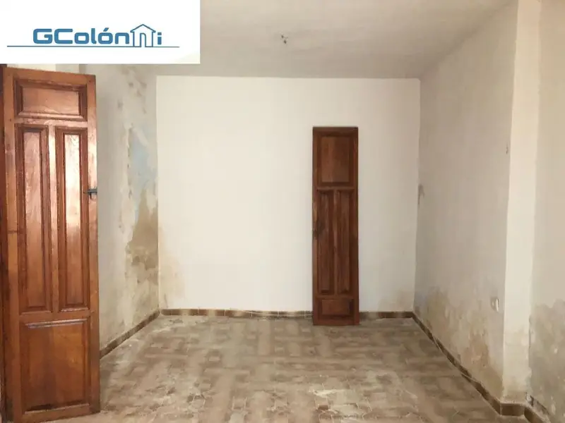 Venta Adosado con Terraza en Padul - Casa Señorial a Reformar