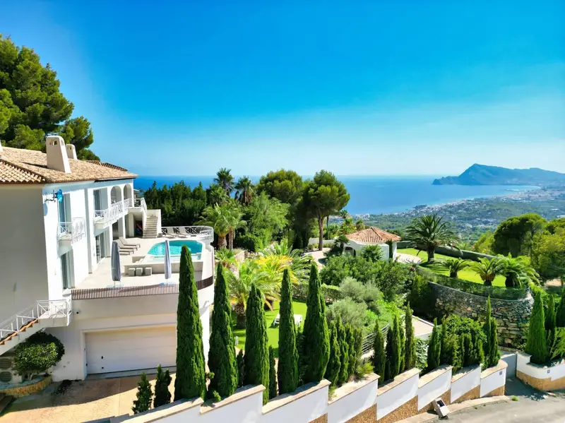 Chalet de Lujo en Altea con Vistas Panorámicas
