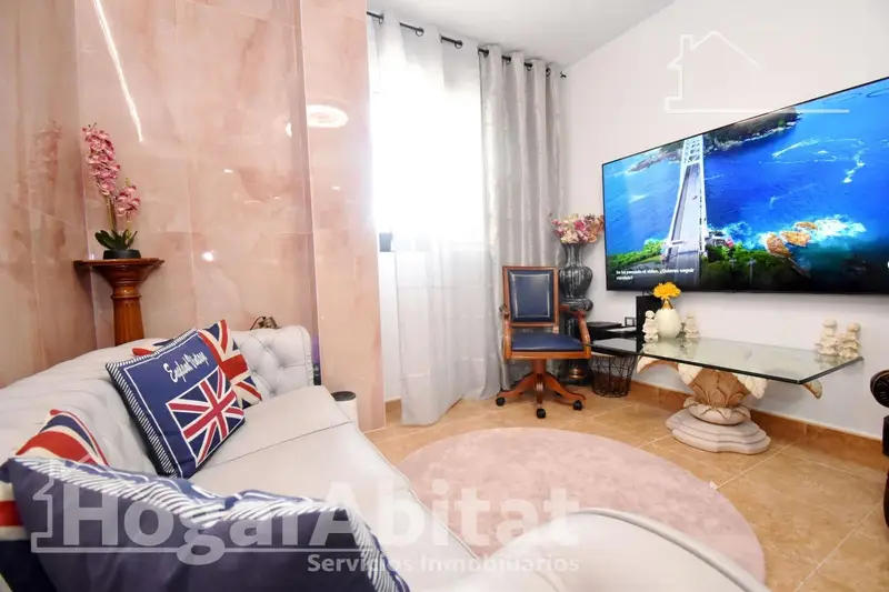 Piso en venta Moncofar centro con piscina y garaje