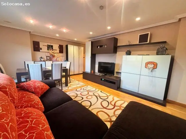 Piso en Venta en Pola de Siero 3 Habitaciones 2 Baños Garaje Terraza