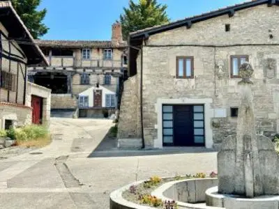 Casa Rural en Cucho Burgos 195m2 3 Dormitorios