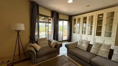 Ático 3 Dormitorios Benatalaya Estepona Terraza 150m2