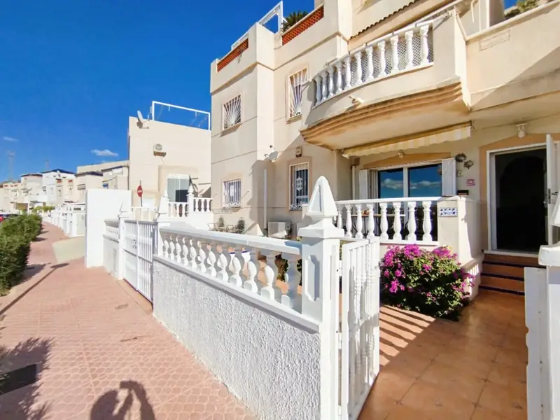 Apartamento 2 Dormitorios Rojales