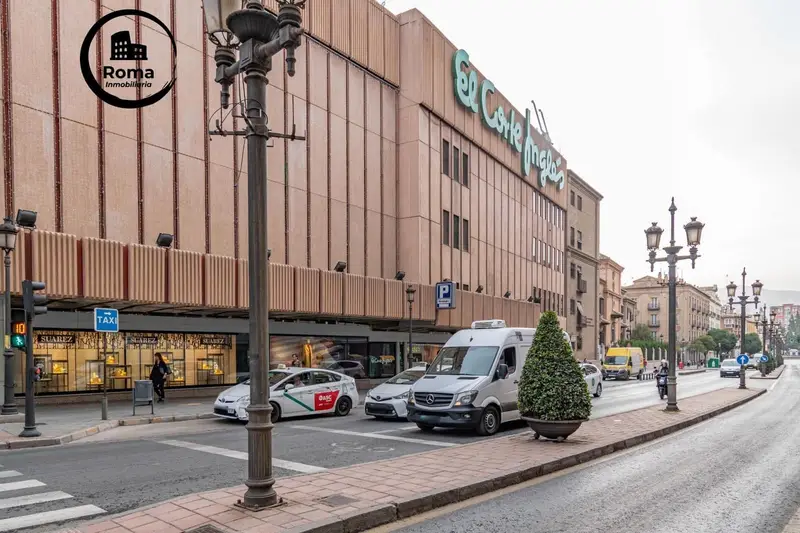 Piso en venta junto a Plaza Mariana Pineda Granada