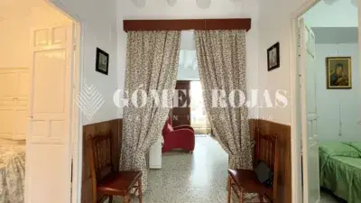 Chalet 5 Dormitorios Calle General Antonio Morales