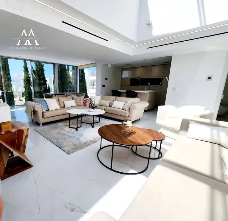 Atico de Lujo en Venta Ibiza Marina Botafoch Vistas Formentera