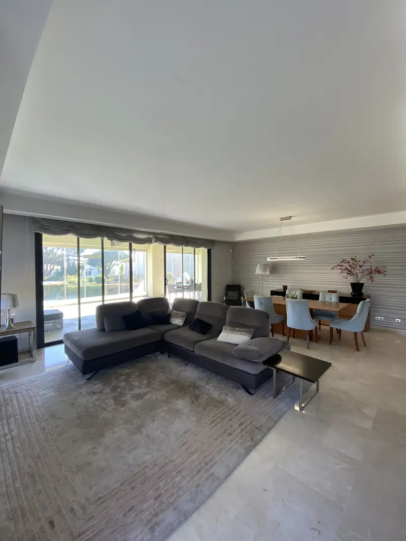 Apartamento de Lujo en Milla de Oro Marbella 3 Dormitorios