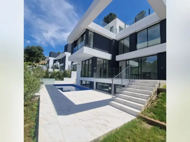 Villa de Lujo en Venta Malaga Pinares de San Anton