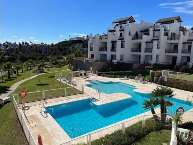 Piso de 3 Dormitorios en venta Casares, España