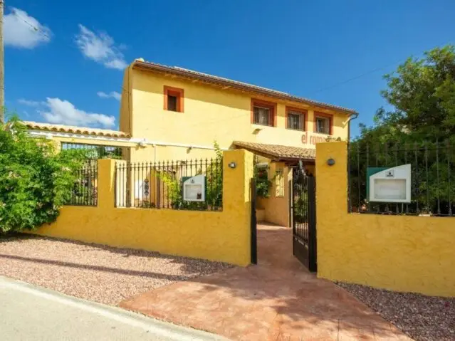 Villa de Lujo 6 Dormitorios Barbarroja Orihuela