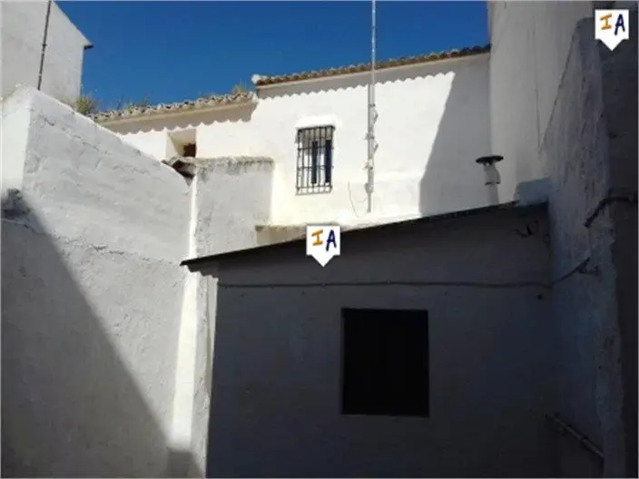 Casa en Venta Casariche 2 Dormitorios Reformada Patio Sevilla