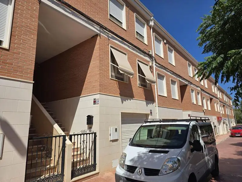 Adosado 3 Plantas Sax Alicante