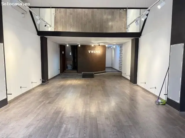 Local en Alquiler Manresa Centro 1750m2