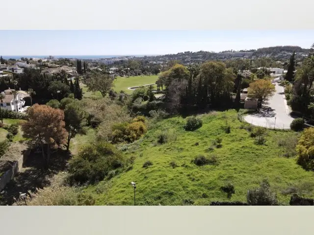 Parcelas en Venta Nueva Andalucia Vistas al Mar y Golf