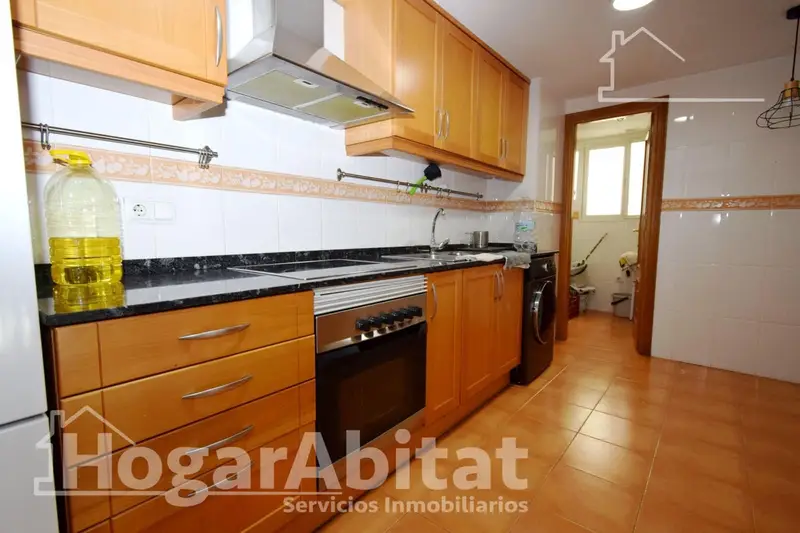 Piso en Venta Catarroja 4 Dormitorios Piscina Garaje Trastero