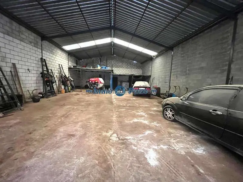 Nave Industrial en Venta El Farrón 200m²