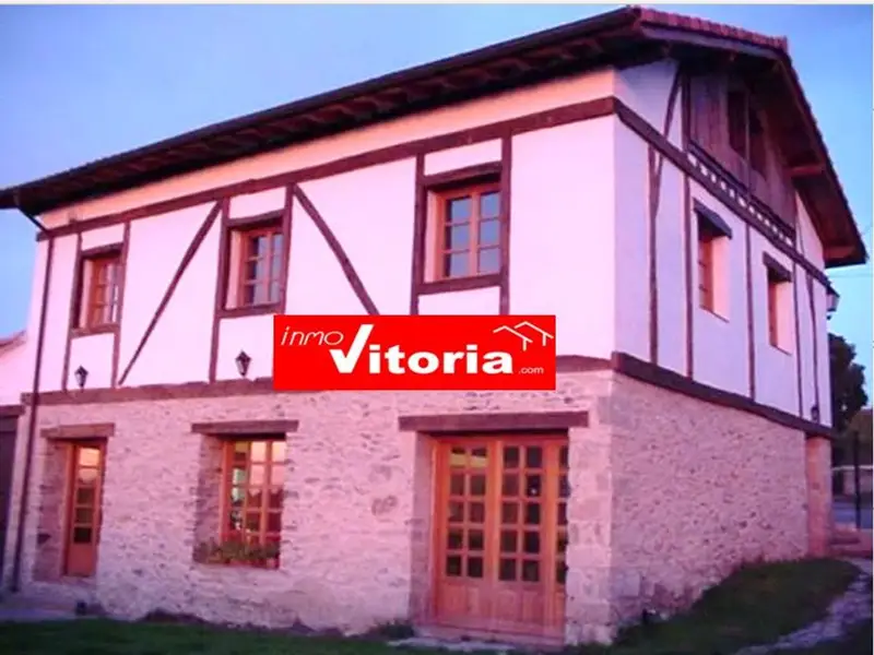 Casa en Venta Letona Zigoitia Vitoria Bilbao