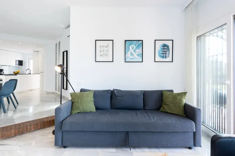 Apartamento 2 Dormitorios Alquiler Málaga España