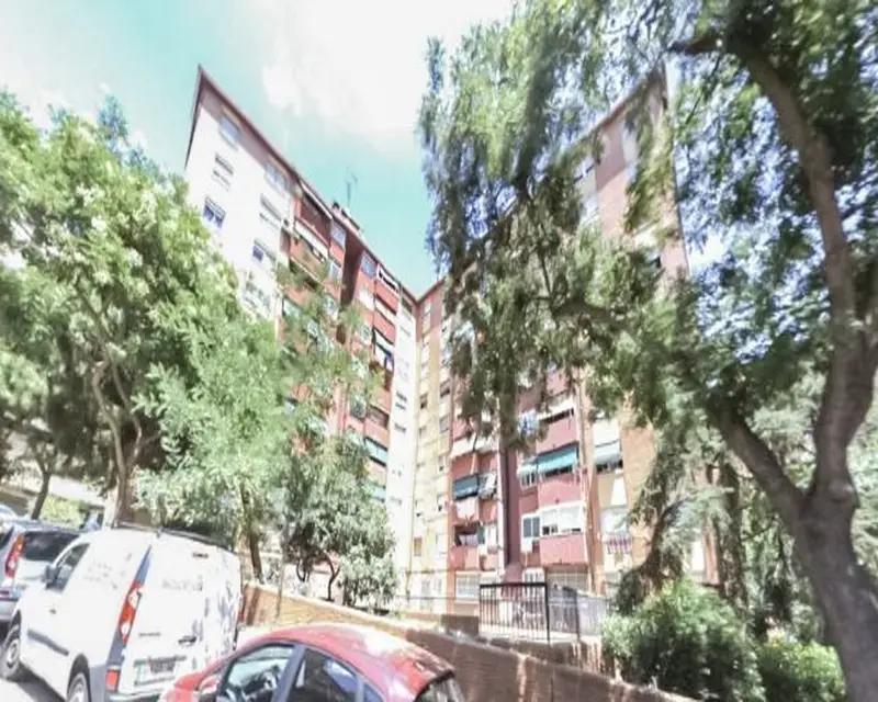 Piso 4 habitaciones 78m2 Badalona