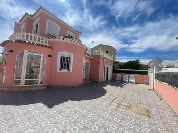 Villa de Lujo en Venta 5 Dormitorios