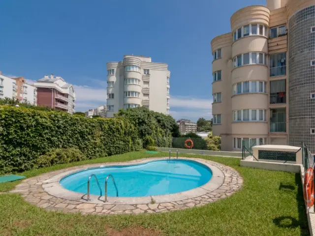 Apartamento 2 Dormitorios Castro Urdiales Cerca Playa Piscina