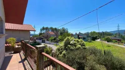 Chalet Moderno en Mos con Jardin cerca de Vigo