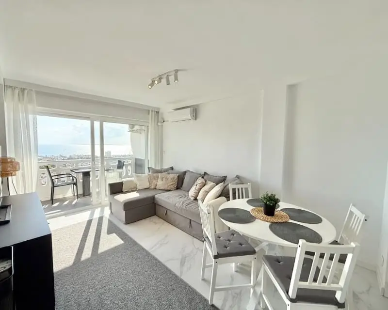 Apartamento en Torreblanca Torrevieja con Vistas al Mar