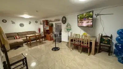 Casa adosada en venta en Santa Elena