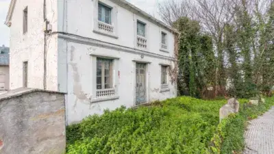 Casa señorial para reformar en La Caridad 318m2