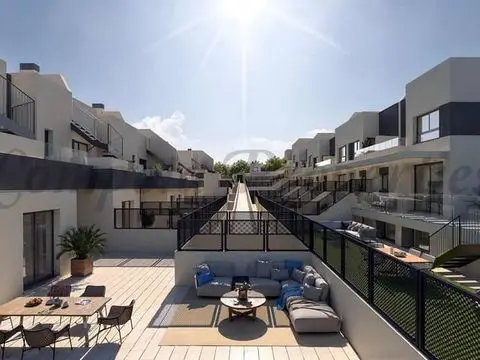 Casa Adosada 3 Dormitorios Nerja Piscina Cerca Centro