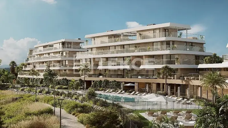 Residencias de Lujo con Vistas al Mar en Estepona