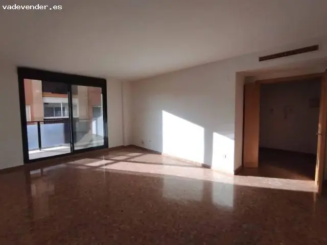 Piso en Venta Riba Roja de Turia 3 Habitaciones Garaje Trastero