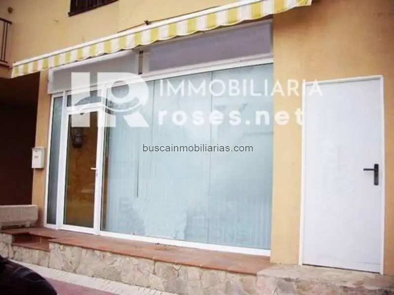 Local Comercial en Venta Roses