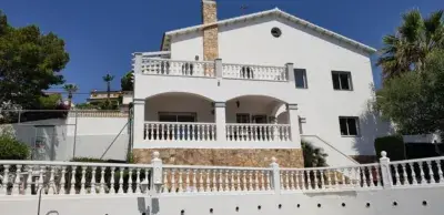 Chalet en Alquiler El Vendrell Els Masos 4 Dormitorios Piscina