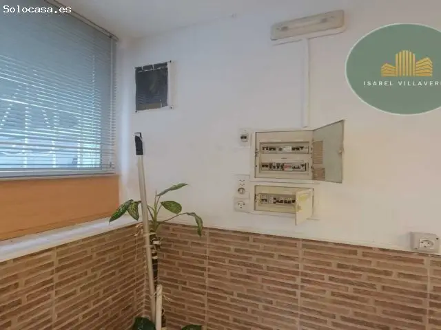 Local Comercial en Venta en A Coru")na Ronda de Nelle