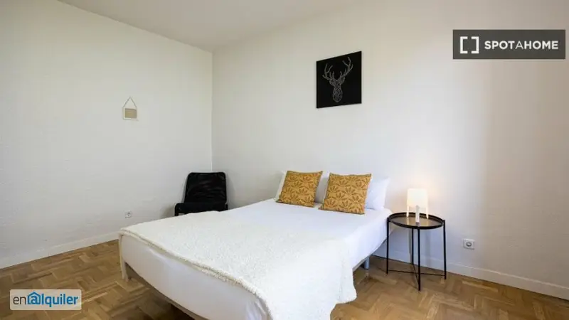 Habitacion Luminosa en Moncloa Apartamento 15 Habitaciones
