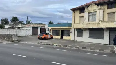 Casa pareada en venta en Calle de Repuente