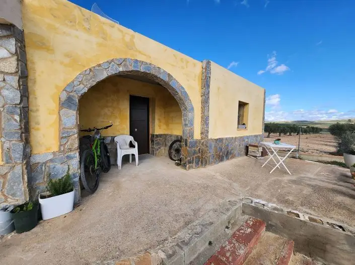 Villa 3 Dormitorios Yecla Cerca