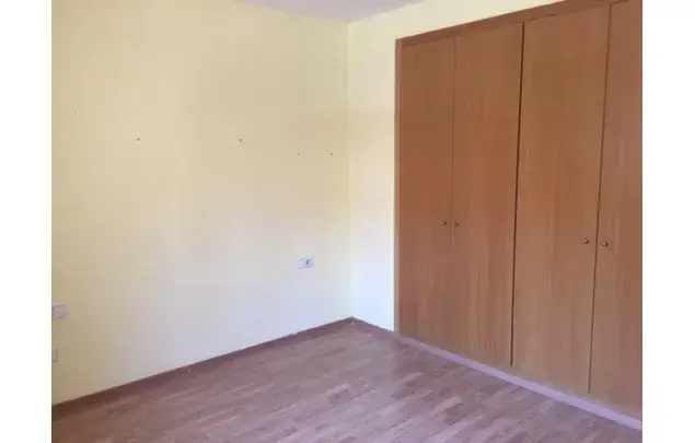 Rent 4 bedroom house of 258 m² in Picanya