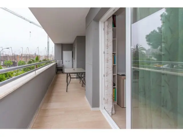 Precioso Piso Seminuevo Amueblado con Terraza en Jerez