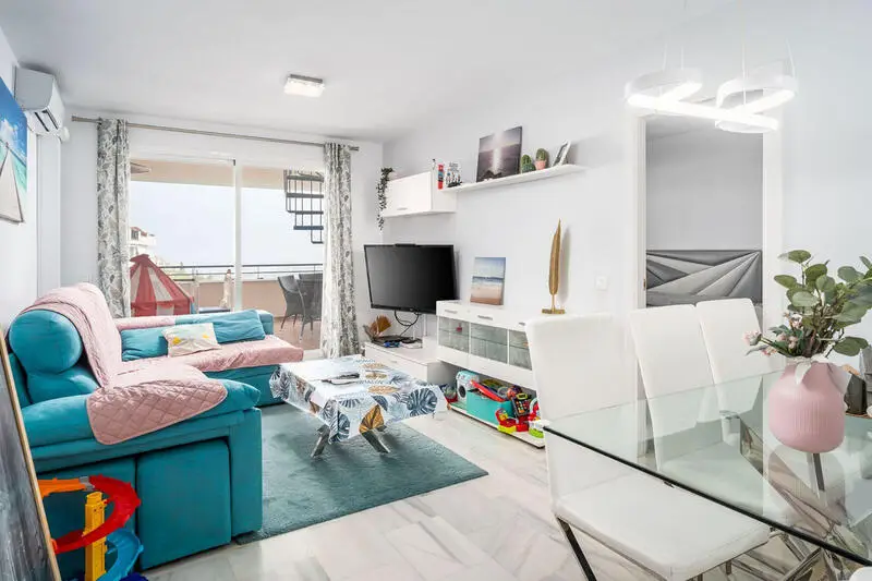 Apartamento en Venta 3 Dormitorios Vistas al Mar Piscina